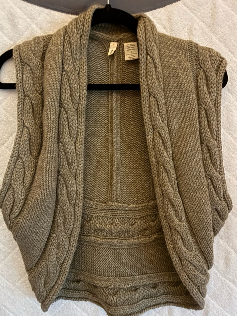 Anthropologie Moth Cable Knit Open-Front Women's Sweater Vest - Army Green/Gray